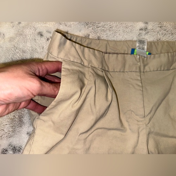 ♾️ trixie + lulu shorts - Picture 2 of 5